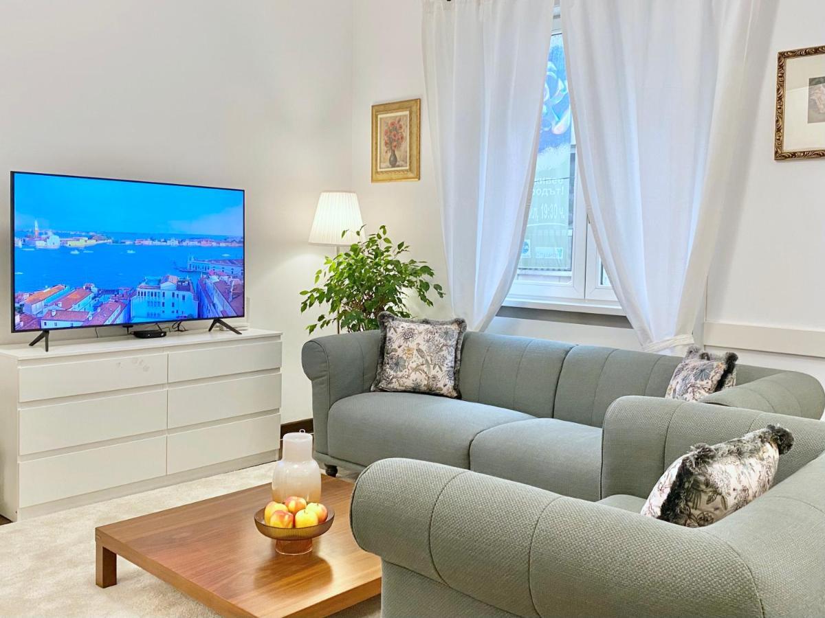 Vintage Centre Apartment *